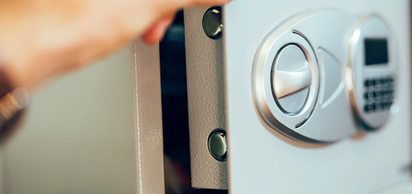 Fingerprint Safe Openers in Mill Valley, CA
